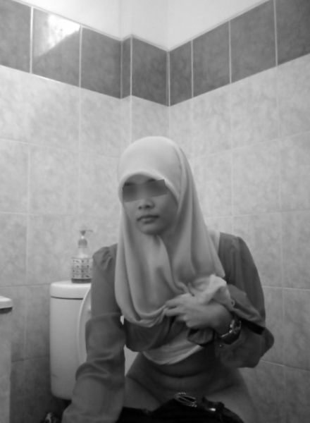 cewek mandi bugil