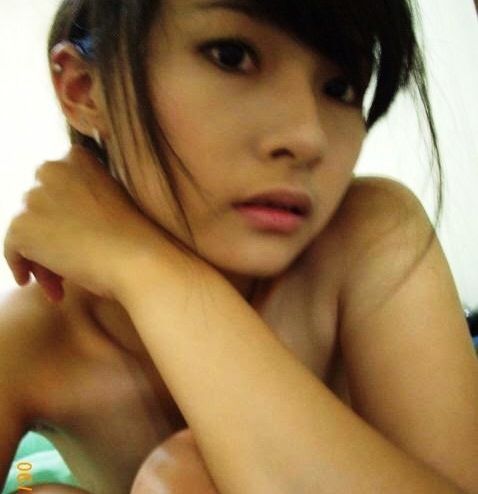 gambar tidur yang elizabeth wong