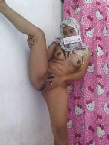 ngentot memek mulus