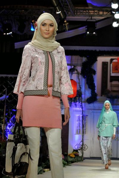 model baju kerja kantor