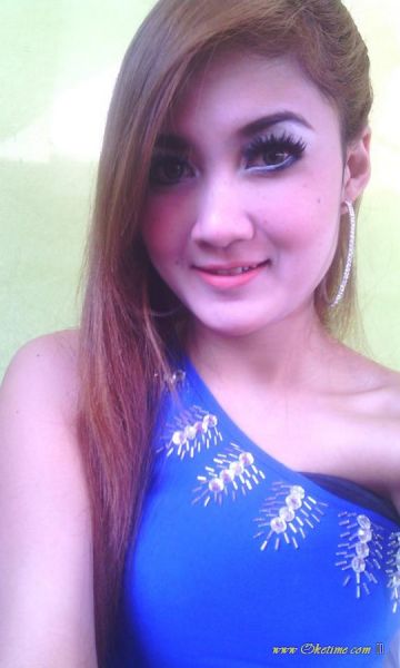 hot nella kharisma