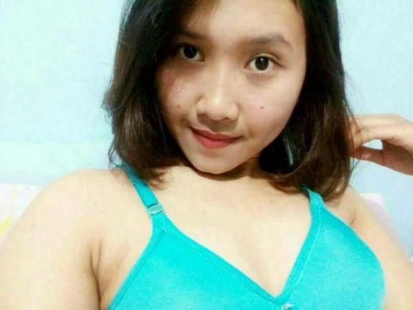 wanita jepang di bali