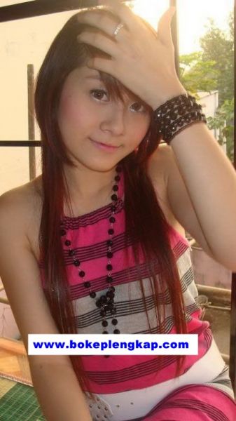 gambar agnes monica