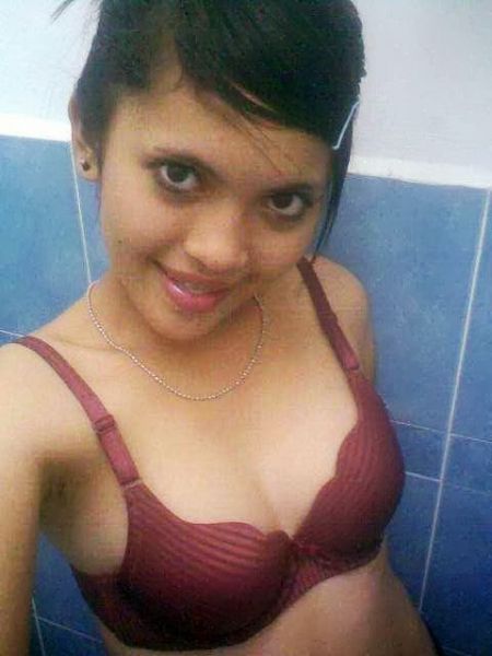 gambar cewek jilbab ngentot
