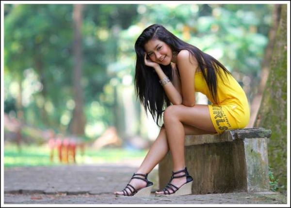 gambar artis luna maya telanjang bulat
