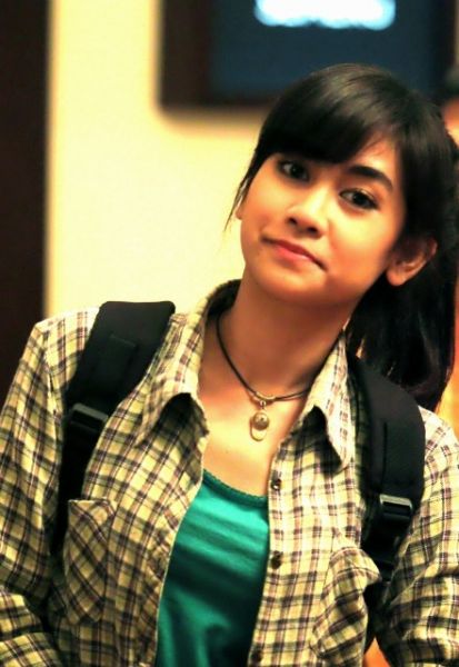 memek muncrat