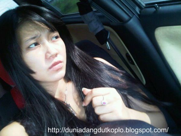 artis indonesia telanjang