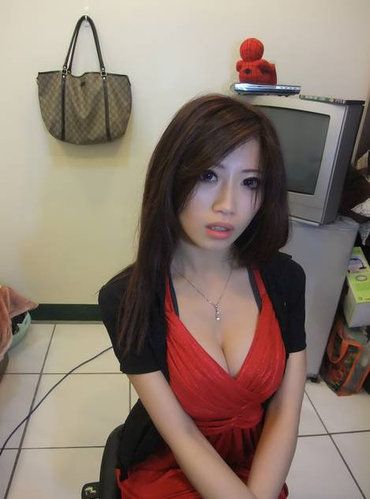 cewek cantik bugil