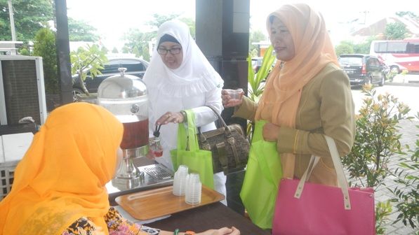 cipanas hot spring