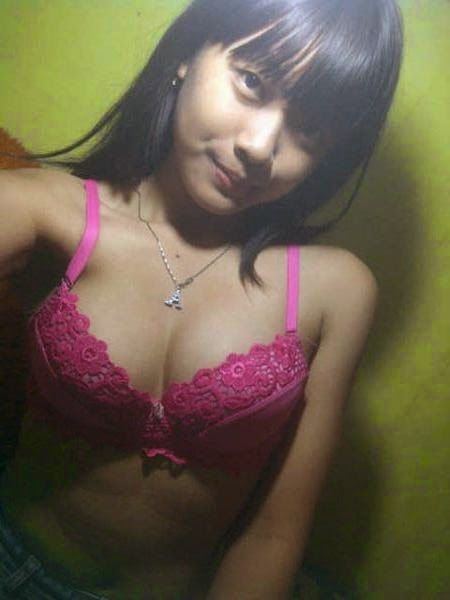memek mulus montok