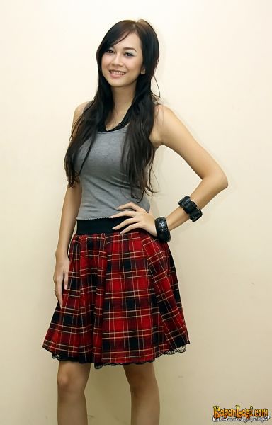 gambar cewek telanjang