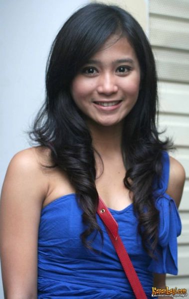 bunga zainal nagita slavina