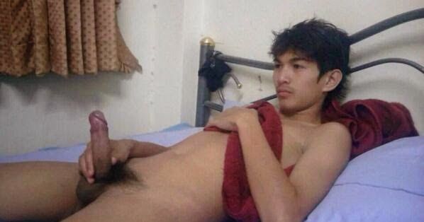 kontol brondong