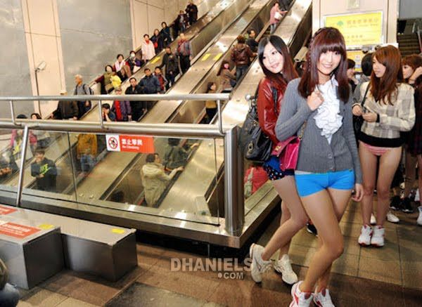 intip celana dalam wanita
