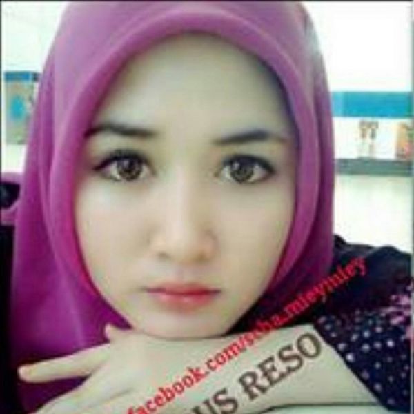 masturbasi cewek cantik