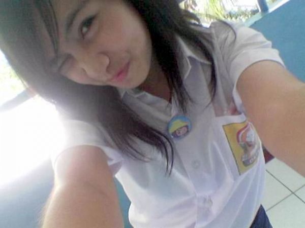 cewek manado