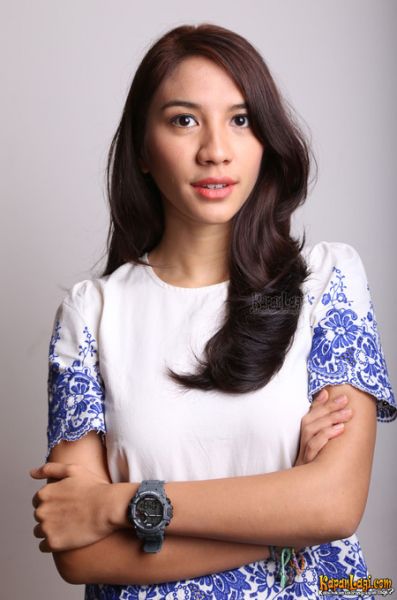 gadis bugil hot