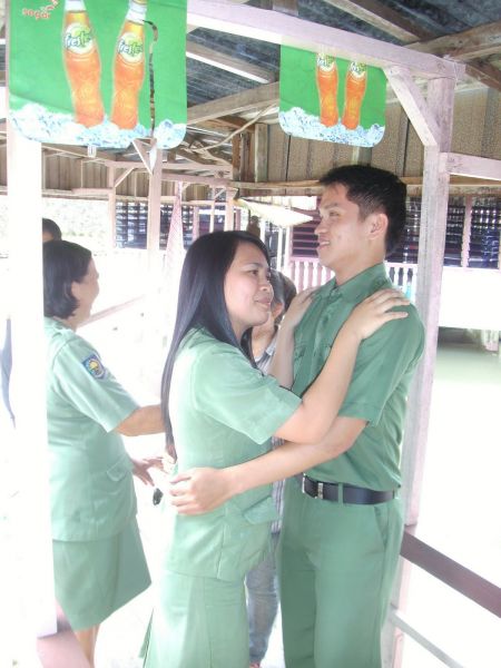 ngesek di warnet