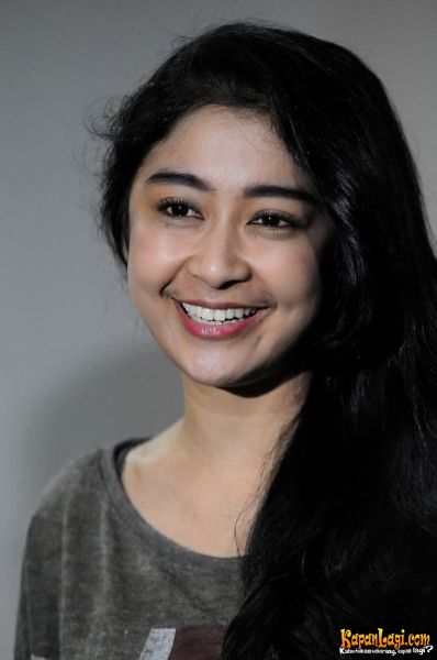 pacar lima langkah uut permatasari