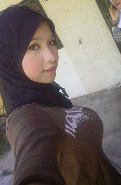 memek artis ngentot