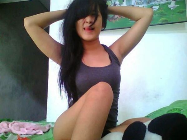 memek agnes monica