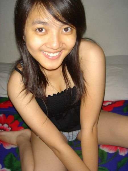 model bugil indonesia