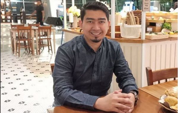 isteri wanita kesepian
