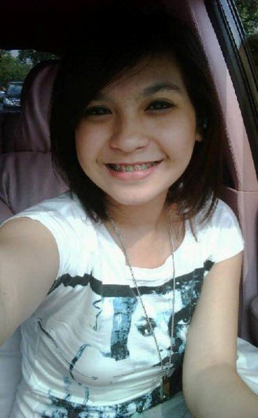 mahasiswi telanjang