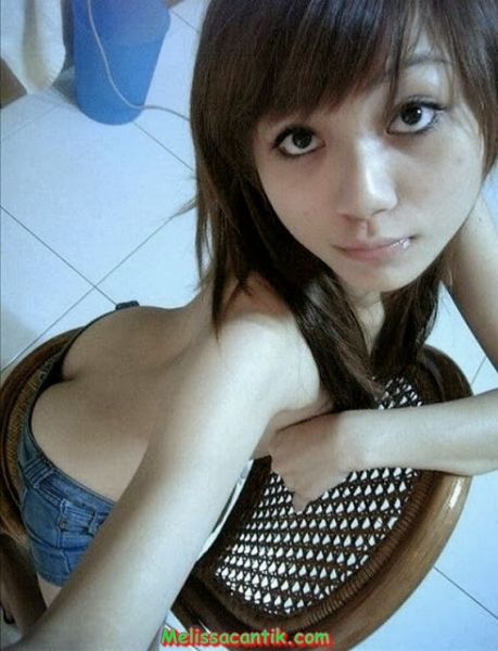 cewek cantik bugil