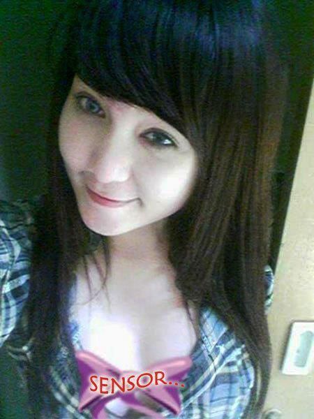 cewek cantik hot