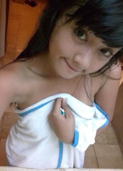 kontol masuk memek perawan
