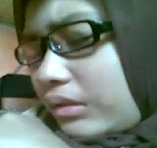 gambar tetek hisap