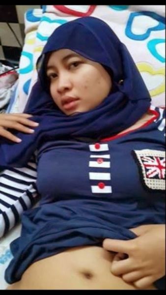 pramugari ngentot