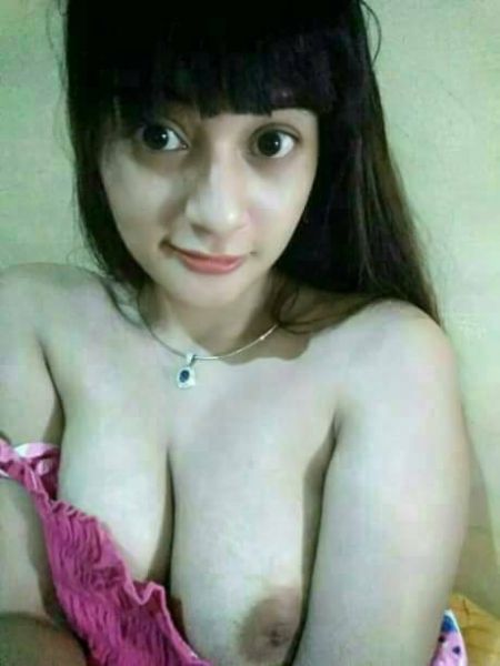 cewek bugil