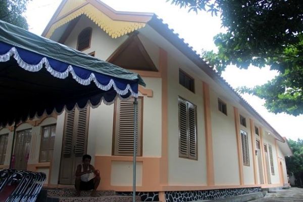 ngeseks dengan pembantu