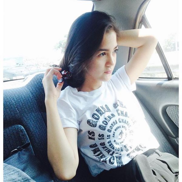 artis bugil