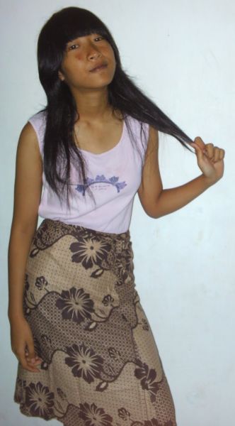 batik wanita seksi