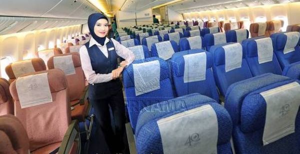 gambar pramugari airasia