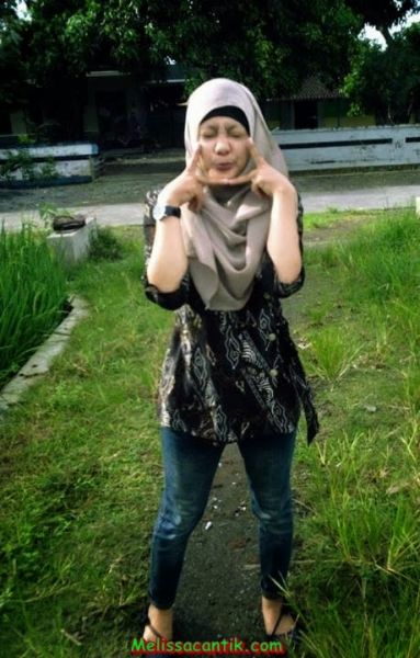 kontol masuk memek cewek bugil