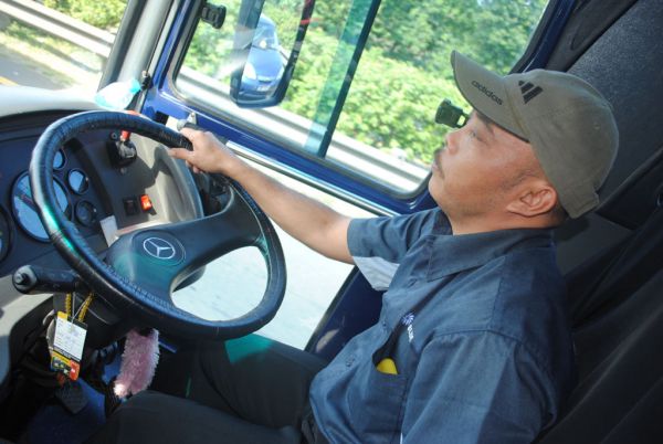 main dengan supir nyonya