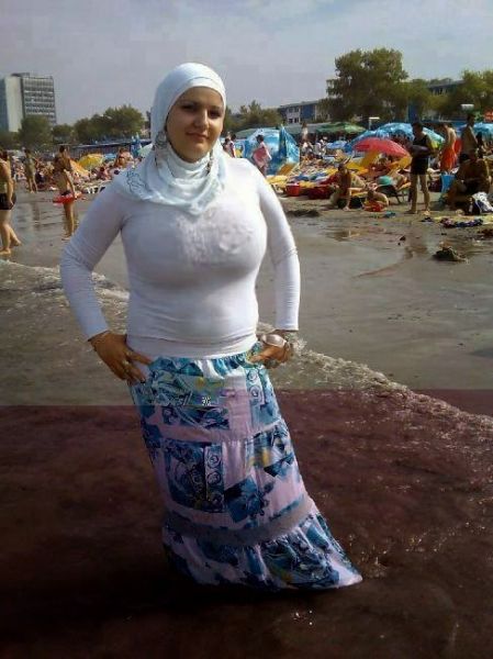jilbab nude