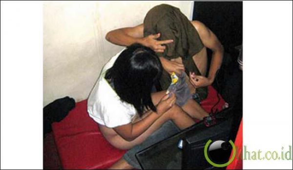 jilbab ngentot