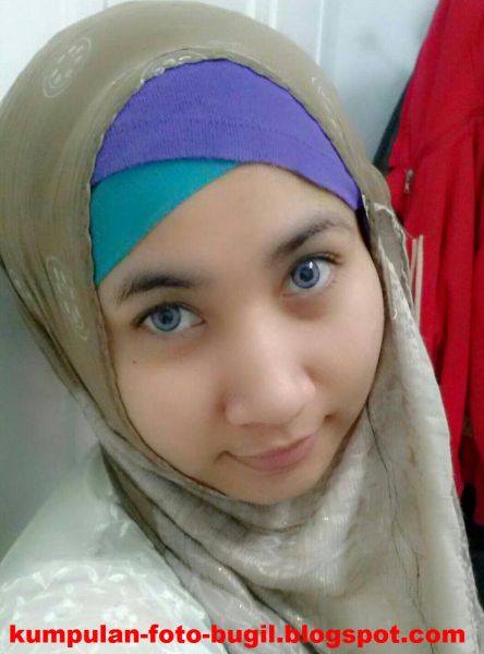 cewek cantik bugil