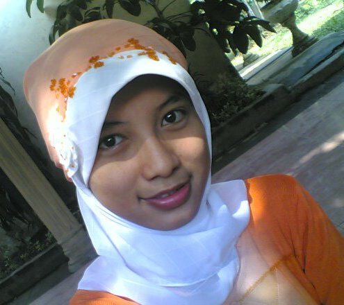 cewek cantik