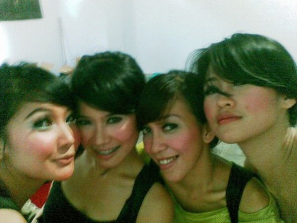gadis cina bugil