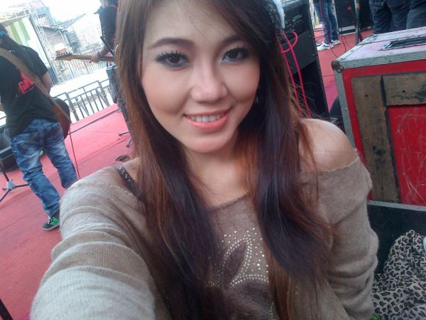 ngentot memek abg