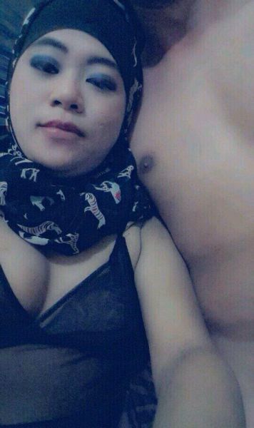 cewek cantik telanjang bulat