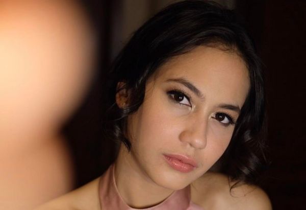 bulu ketiak eva arnaz