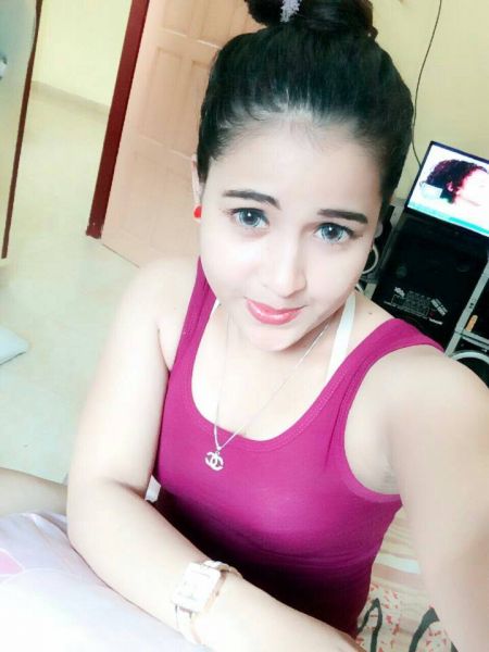 payudara montok artis