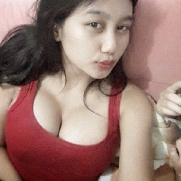 syahrini bugil